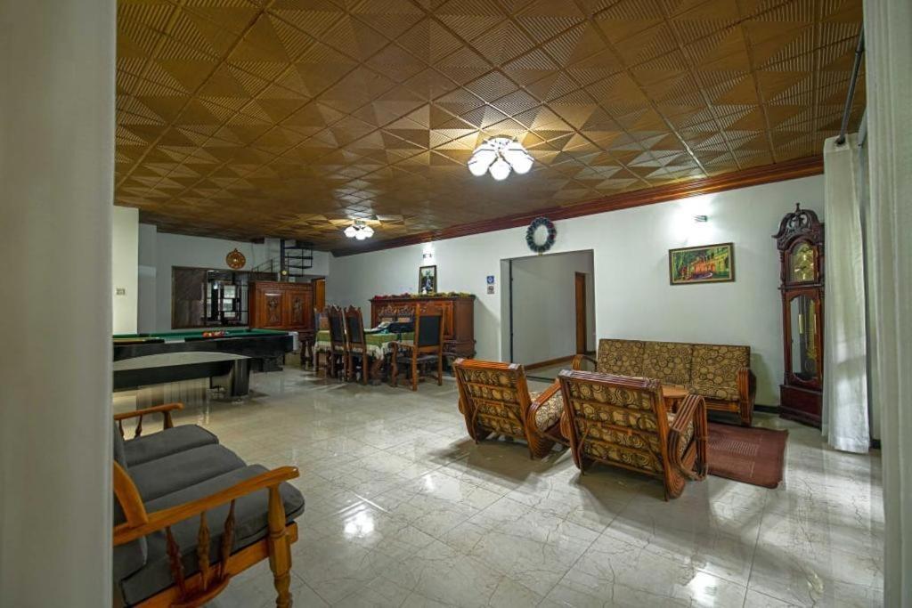 Aa Bungalow Kandy Exteriör bild