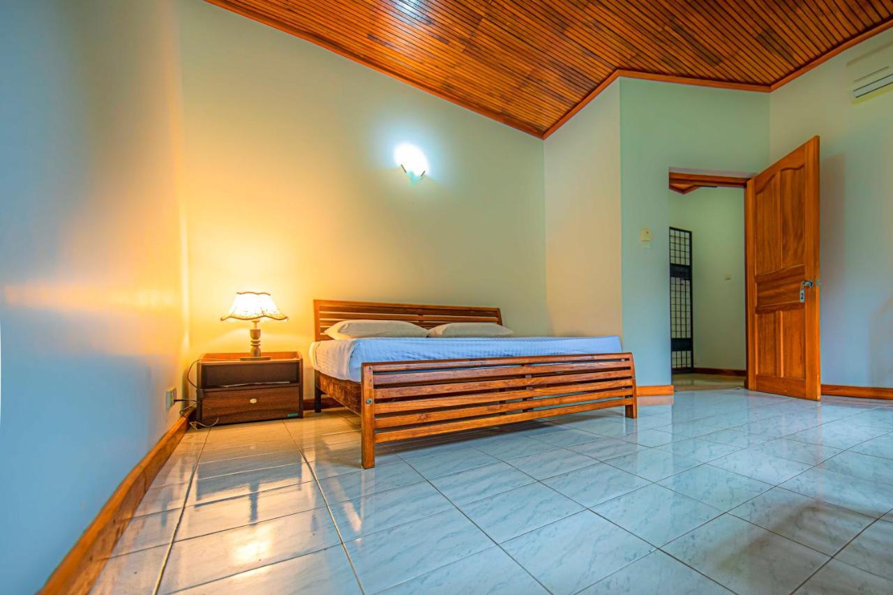 Aa Bungalow Kandy Exteriör bild