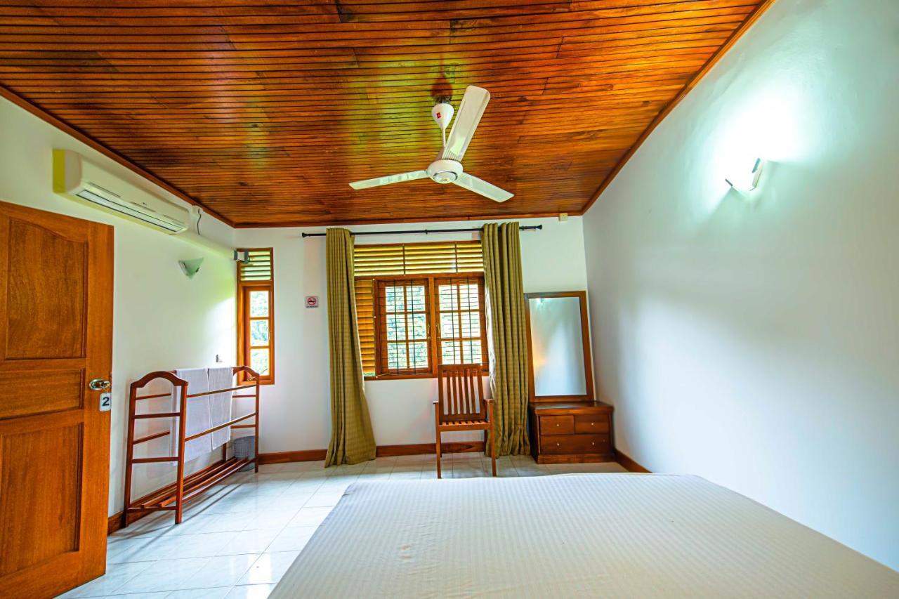 Aa Bungalow Kandy Exteriör bild